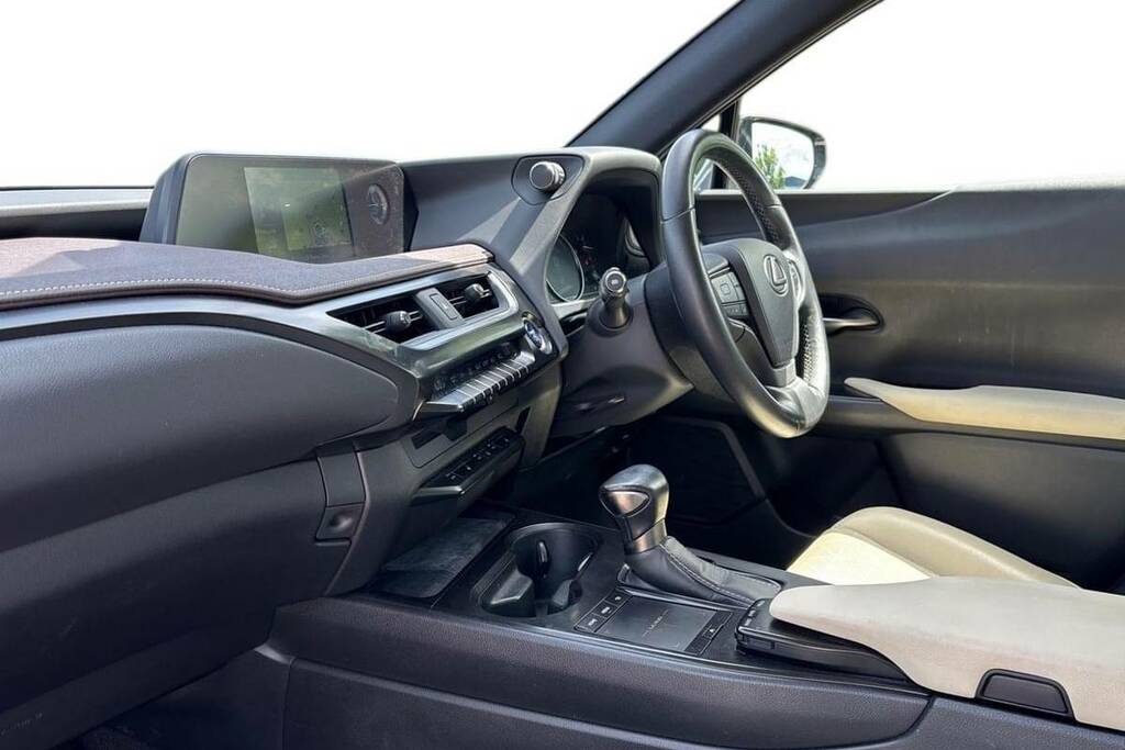 Lexus UX 250H 2.0 Cvt Premium Driver Assist Pack Grey #5