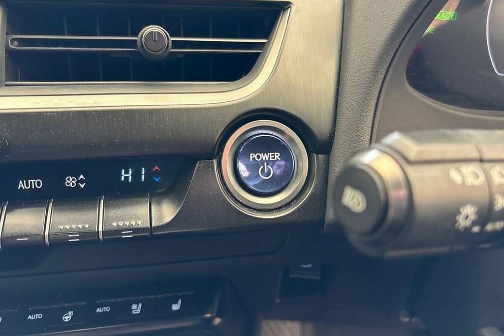 Lexus UX Suv 2.0 E-cvt Euro 6 Ss Black #16