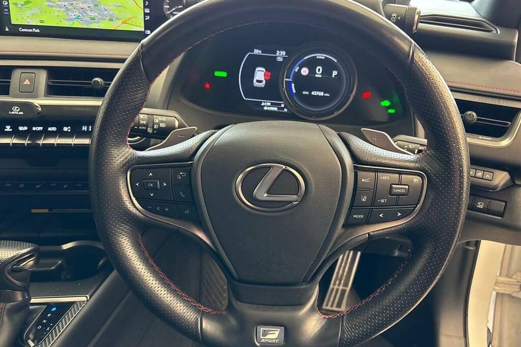 Lexus UX Suv 2.0 E-cvt Euro 6 Ss Black #10