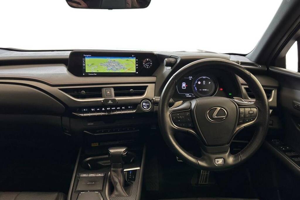 Lexus UX 250H 2.0 F-sport Cvt Takumi Pack White #6