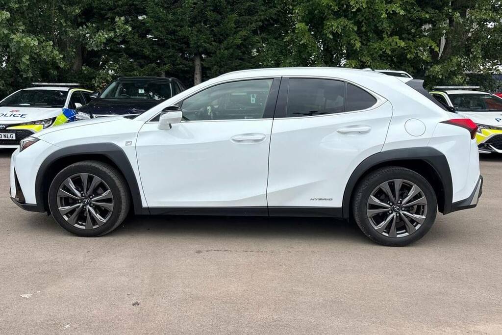 Lexus UX Suv 2.0 E-cvt Euro 6 Ss Black #24