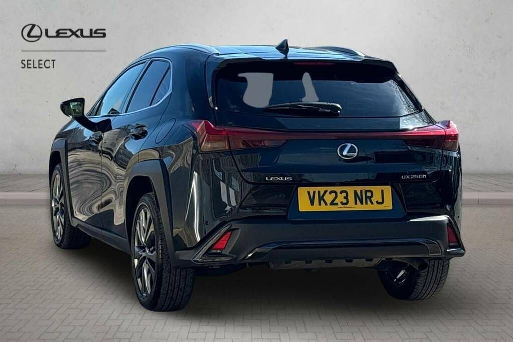 Lexus UX 250H 2.0 F-sport Design Cvt Black #5