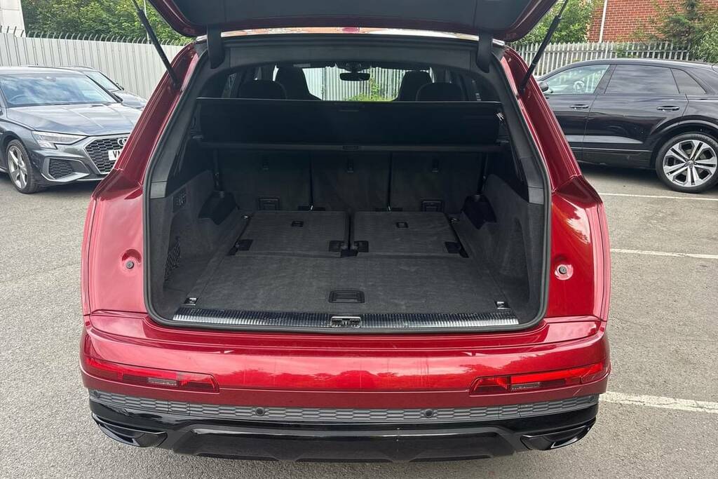 Audi Q7 50 Tdi Quattro Vorsprung Tiptronic Red #2