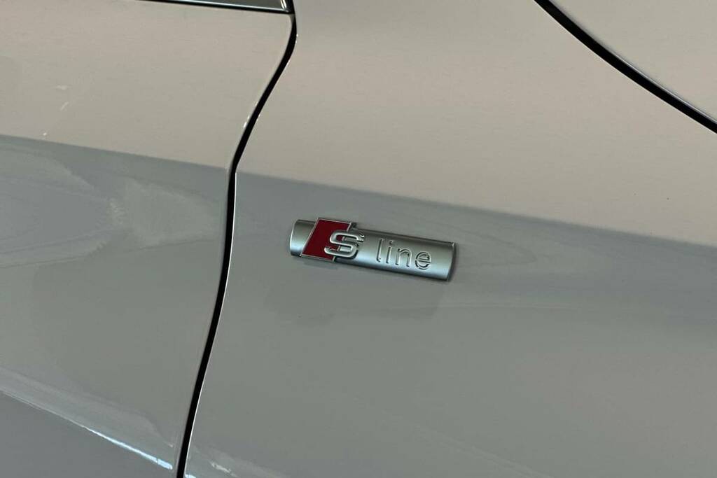 Audi A3 30 Tfsi S Line WN24CZW White #5