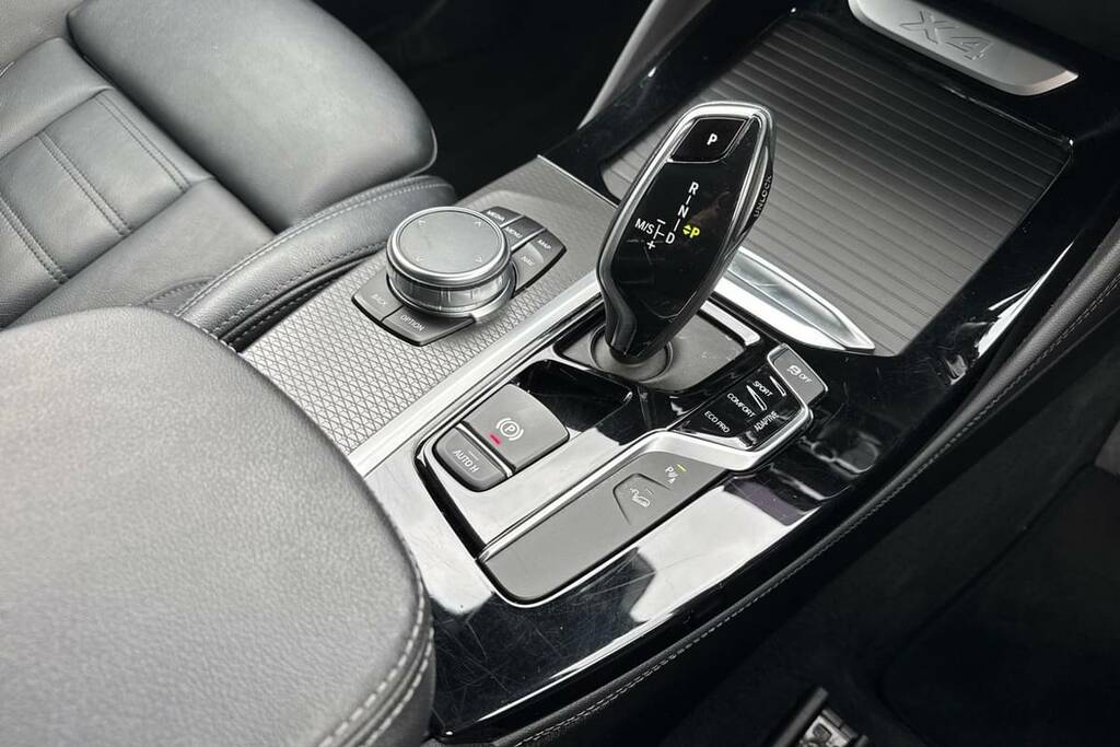 BMW X4 Xdrive20d M Sport X Step Silver #2