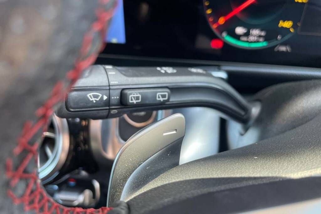Mercedes-Benz EQB 300 4M 168Kw Amg Line Premium 66.5Kwh Black #2
