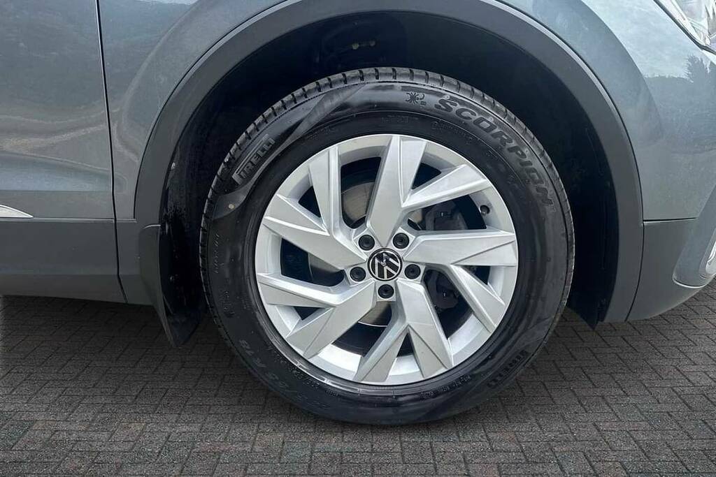 Volkswagen Tiguan Allspace 2.0 Tdi Life Dsg VU73NJF Grey #5