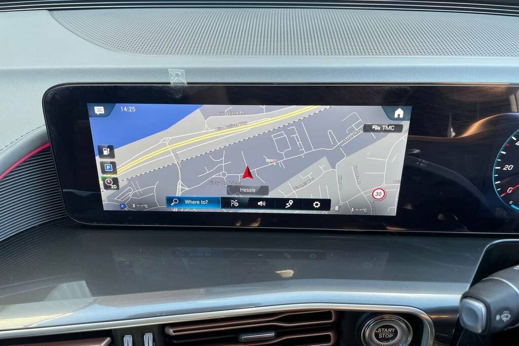 Mercedes-Benz EQC 400 300Kw Amg Line Premium 80Kwh KM73BVJ Grey #3