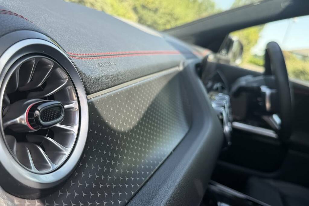 Mercedes-Benz EQA 250 140Kw Amg Line Executive 70.5Kwh KN25YWM Black #6