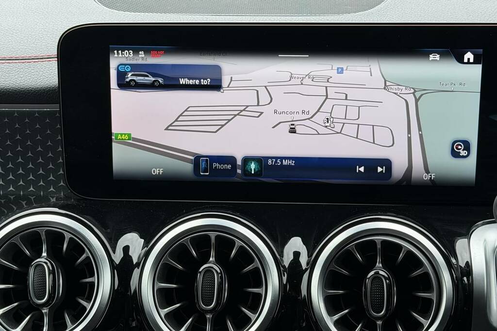 Mercedes-Benz EQB 250 140Kw Amg Line Executive 70.5Kwh Grey #3