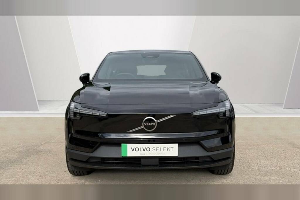 Volvo EX30 200Kw Sm Extended Range Plus 69Kwh Black #2