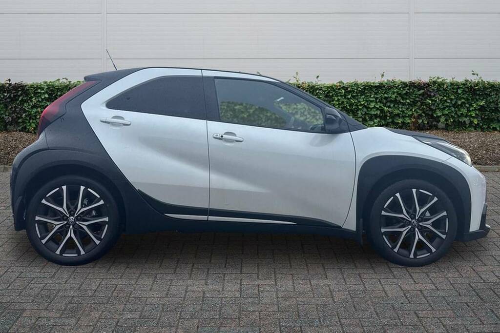 Toyota Aygo X 1.5 Hybrid Gr Sport Cvt  #5