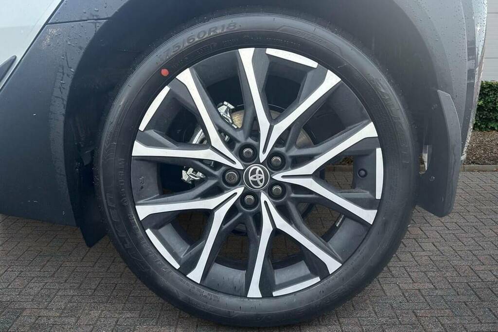 Toyota Aygo X 1.5 Hybrid Gr Sport Cvt  #6