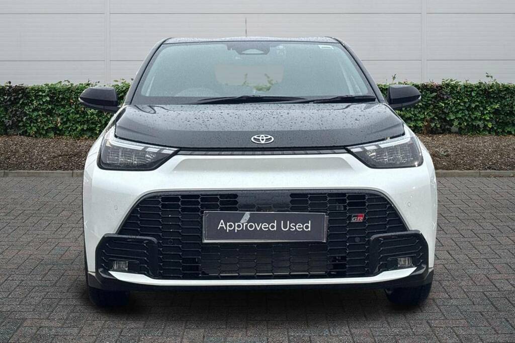 Toyota Aygo X 1.5 Hybrid Gr Sport Cvt  #3