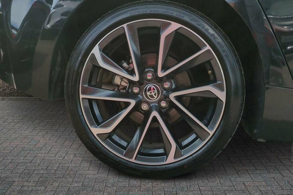 Toyota Corolla 1.8 Hybrid Excel Cvt FH25VWT Black #6