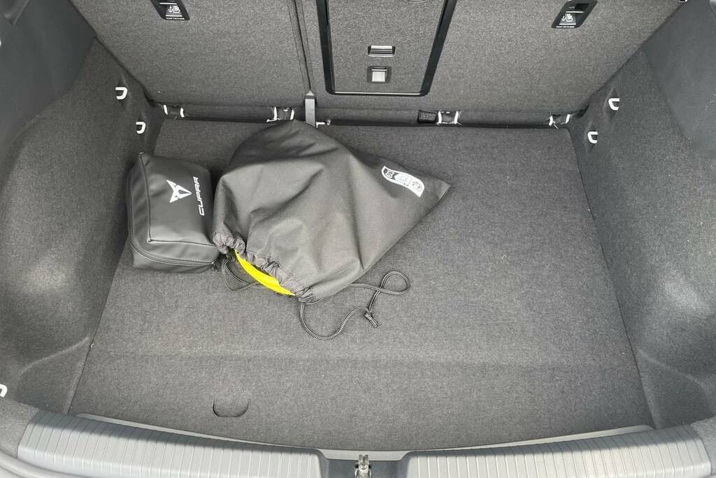 Cupra Born 240Kw E-boost Vz 79Kwh White #2