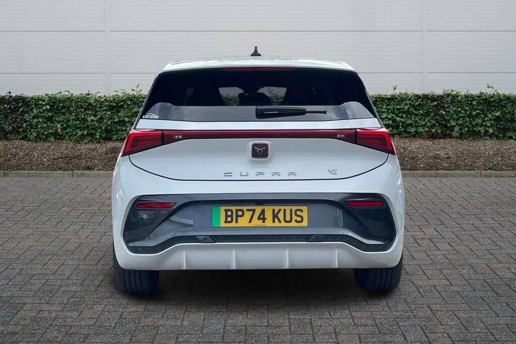Cupra Born E-boost 59Kwh V3 Silver #8