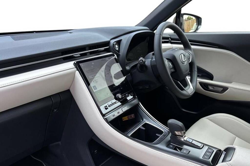 Lexus LBX 1.5 Premium Plus E-cvt Grey #5