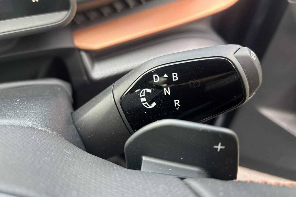 Cupra Tavascan 77Kwh V2 Suv Coupe 5-Door Beige #16