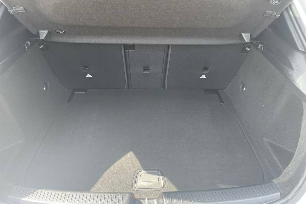 Mercedes-Benz A Class A200d Exclusive Edition Silver #2