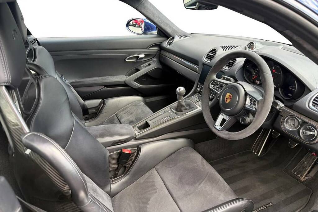 Porsche Cayman 4.0 Gts Blue #4