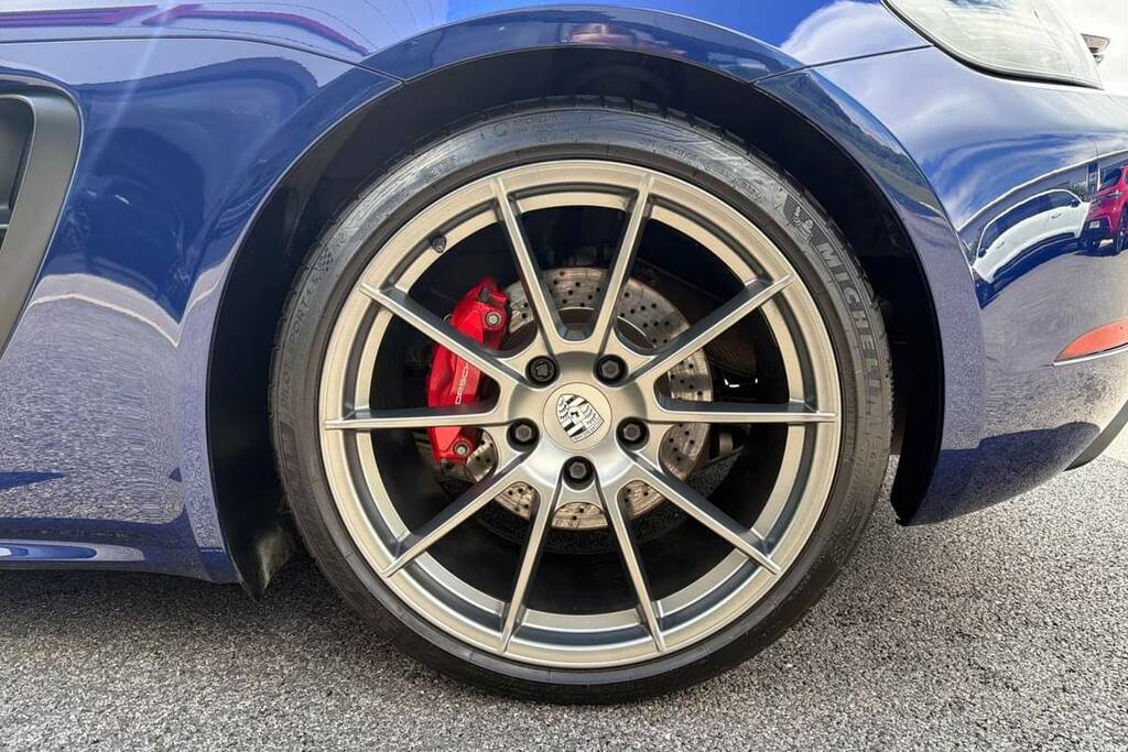 Porsche Cayman 4.0 Gts Pdk Red #12