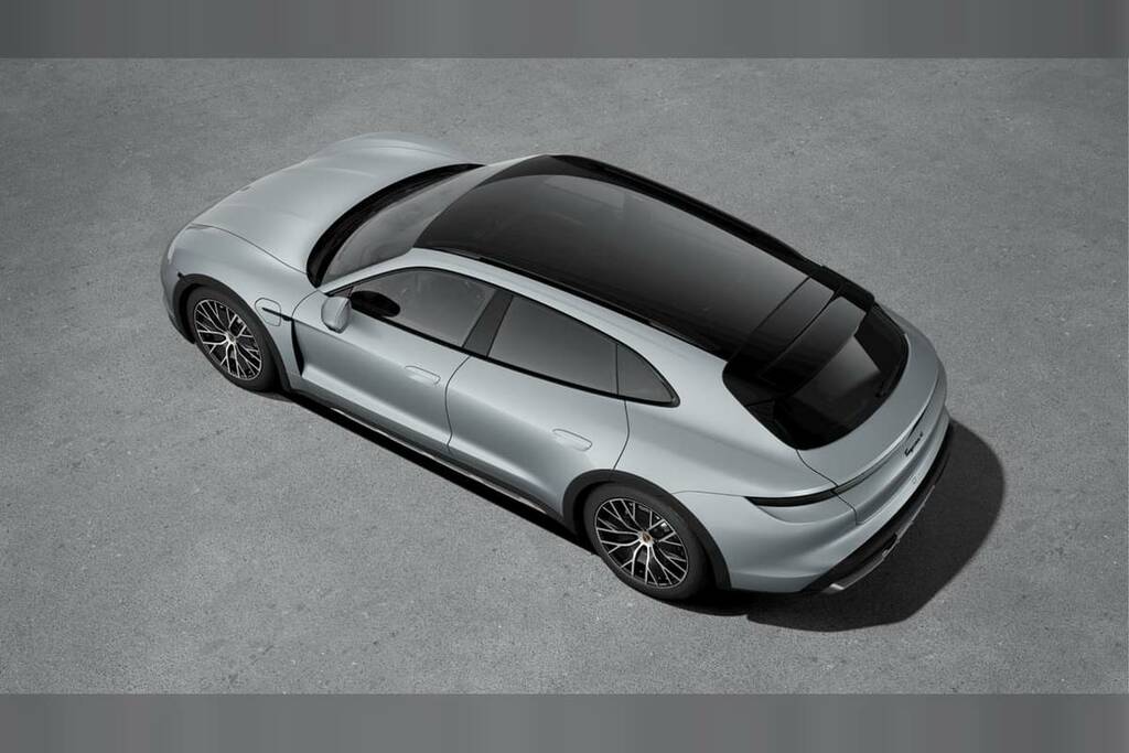 Porsche Taycan 320Kw 4 105Kwh Silver #4