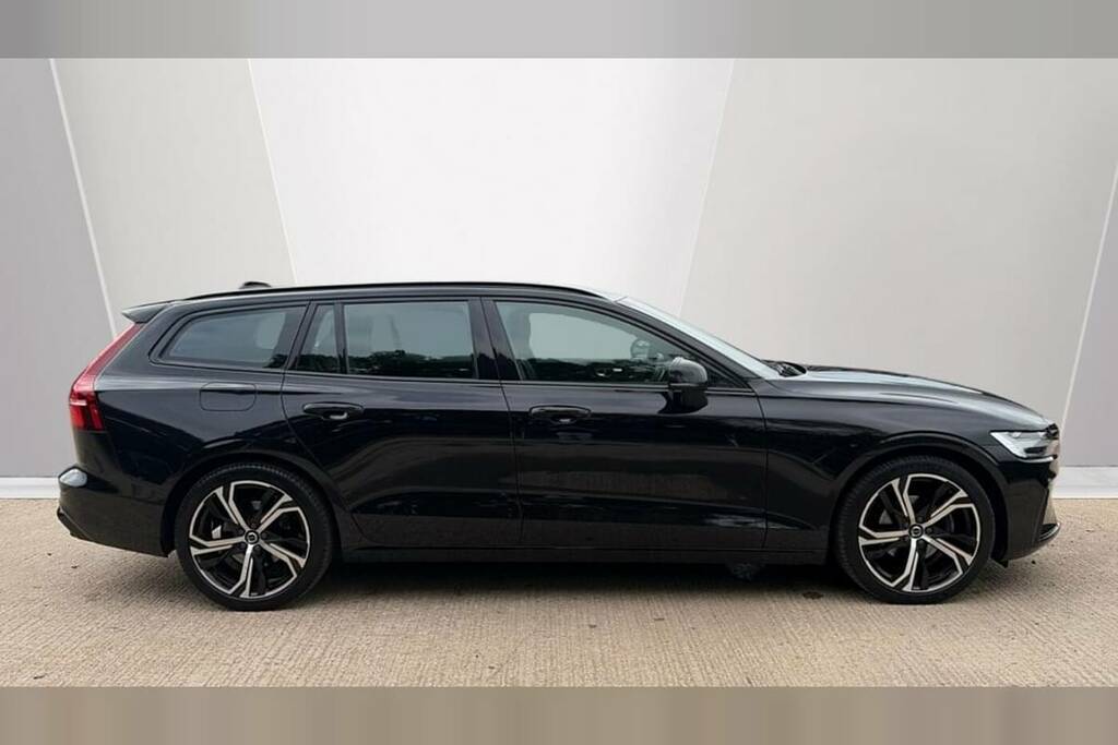 Volvo V60 2.0 B4p Plus Dark 7 Speed Black #3