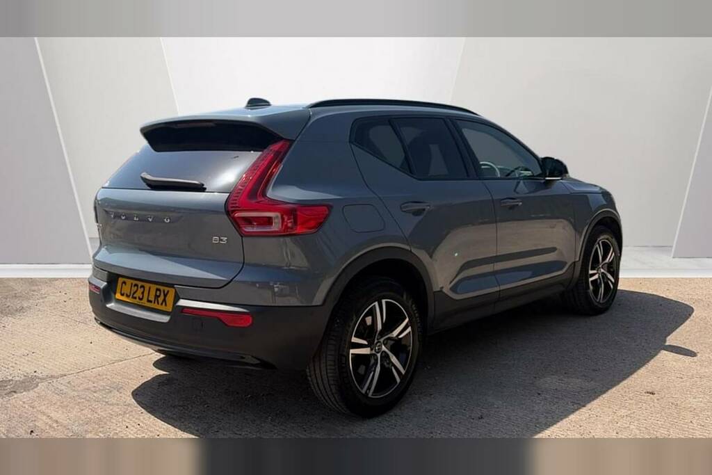 Volvo XC40 2.0 B3p Plus Dark CJ23LRX Grey #2