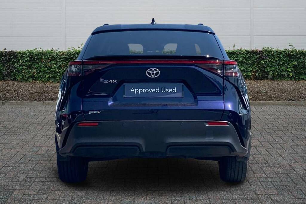 Toyota bZ4X 165Kw Design 73Kwh Blue #4
