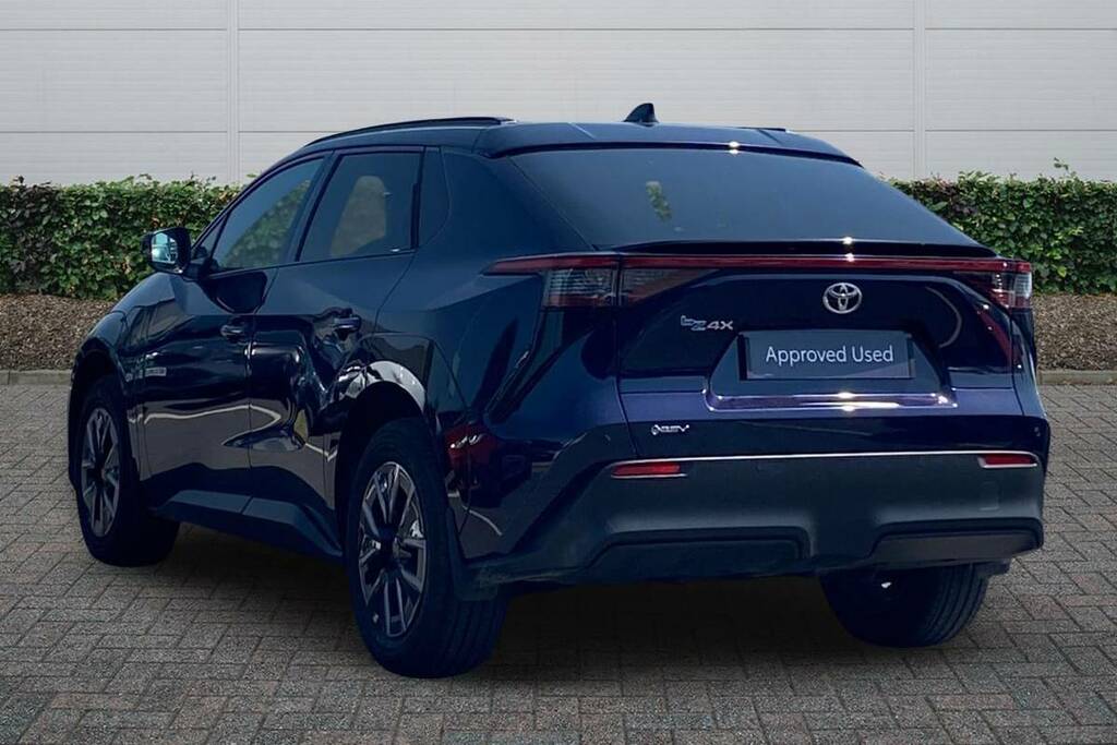 Toyota bZ4X 165Kw Design 73Kwh Blue #2