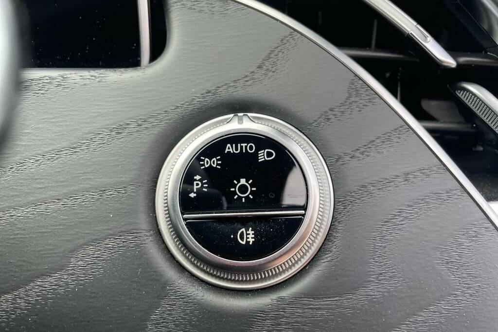 Mercedes-Benz E Class E200 Amg Line Premium Plus 9G-tronic Grey #16