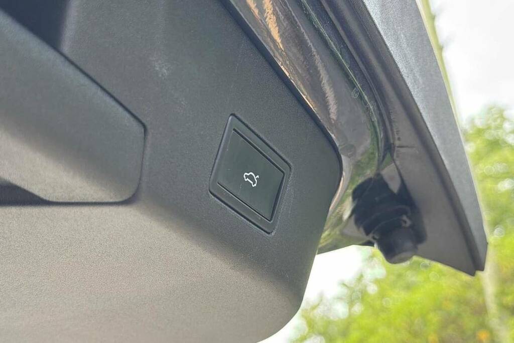 Volkswagen ID.4 Pro 77Kwh Match Black #15