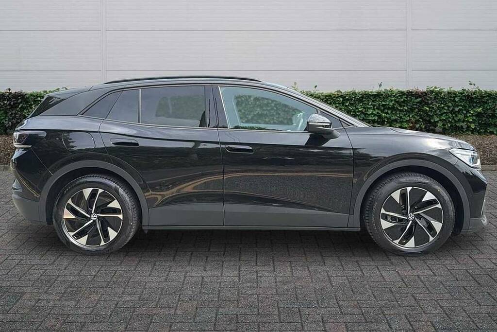 Volkswagen ID.4 210Kw Match Pro 77Kwh Black #4