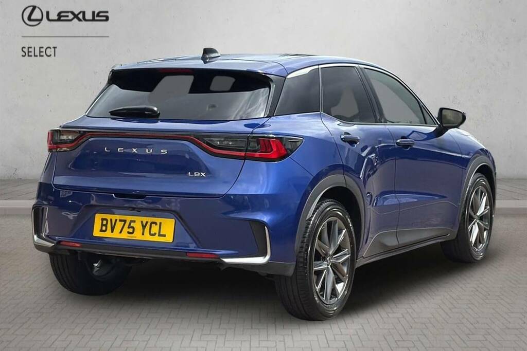 Lexus LBX 1.5 Premium Plus E-cvt Blue #2
