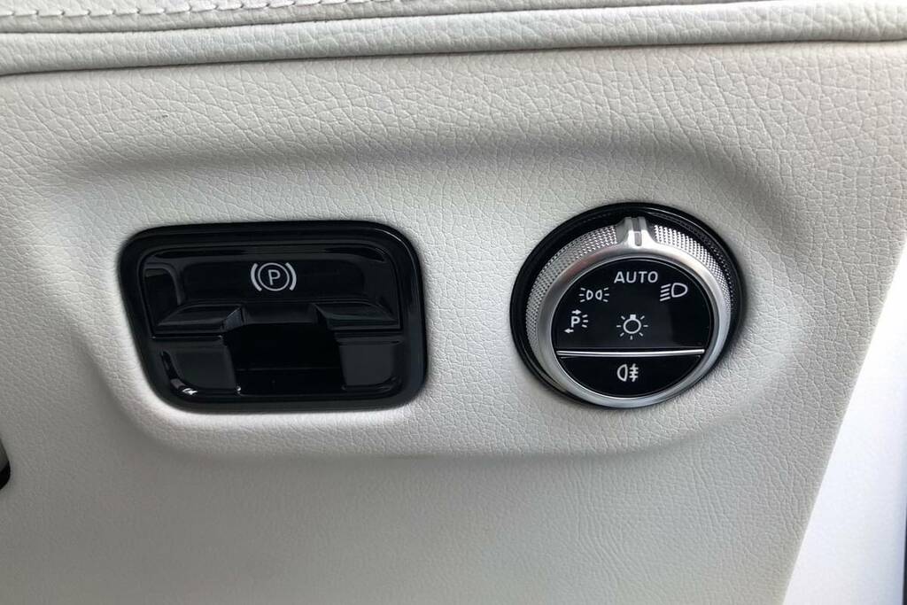 Mercedes-Benz EQE Eqe 350 4Matic Business Class Black #9