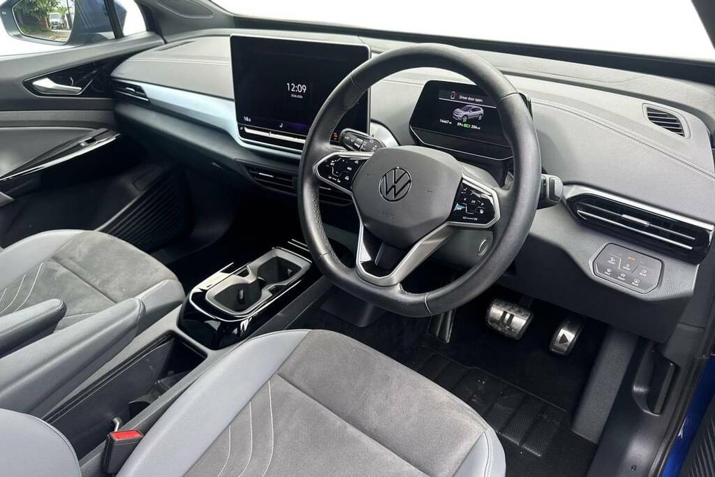 Volkswagen ID.4 210Kw Match Pro 77Kwh Blue #4