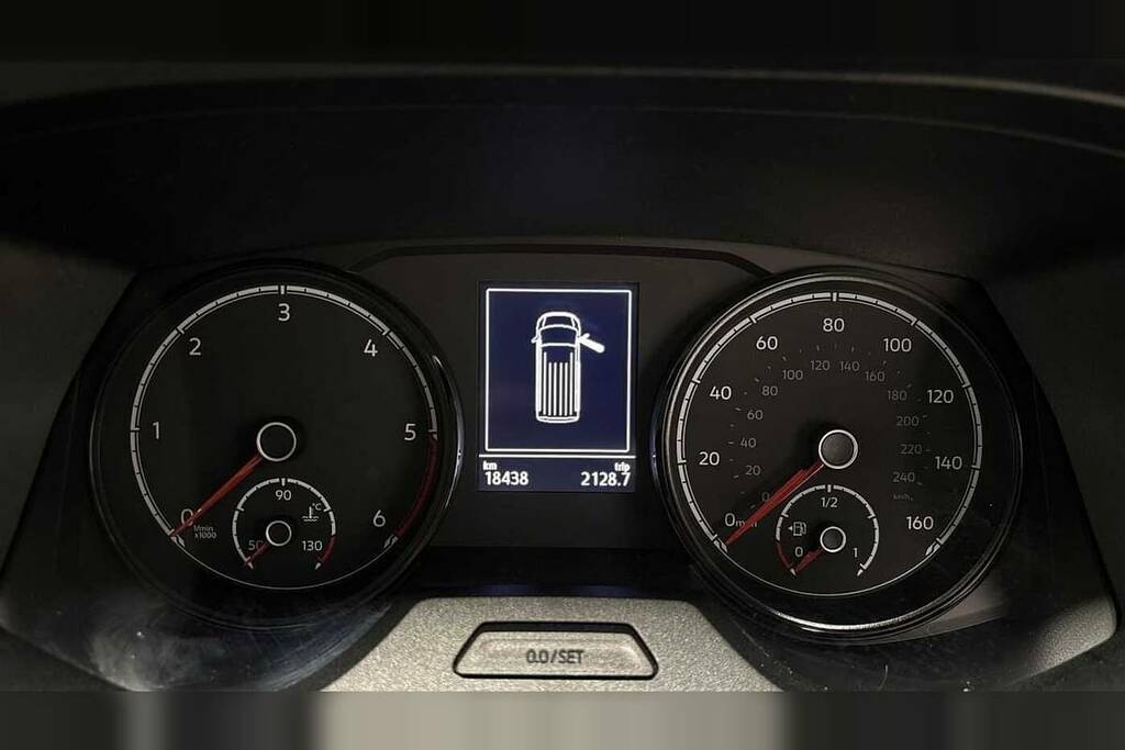 Volkswagen California 680 Lwb 177Ps 4 Motion - Massive Spec Grey #9
