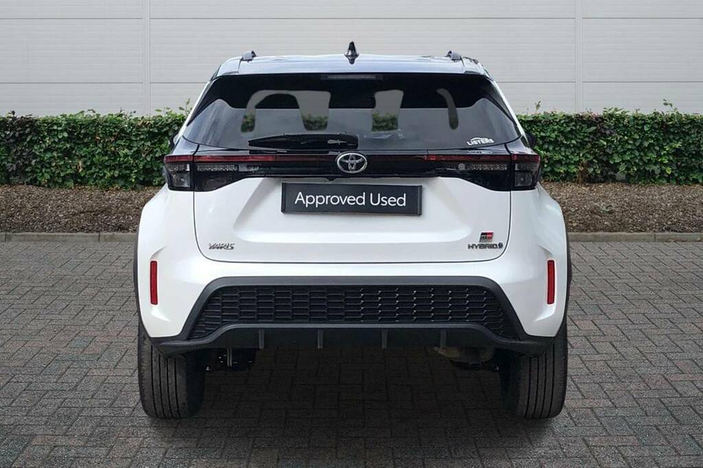 Toyota Yaris Cross 1.5 Hybrid Gr Sport Cvt White #5