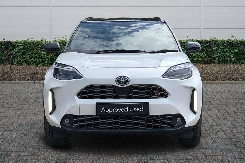 Toyota Yaris Cross 1.5 Hybrid Gr Sport Cvt White #3