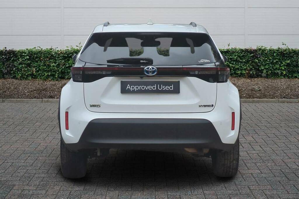 Toyota Yaris Cross 1.5 Hybrid Excel Cvt White #5