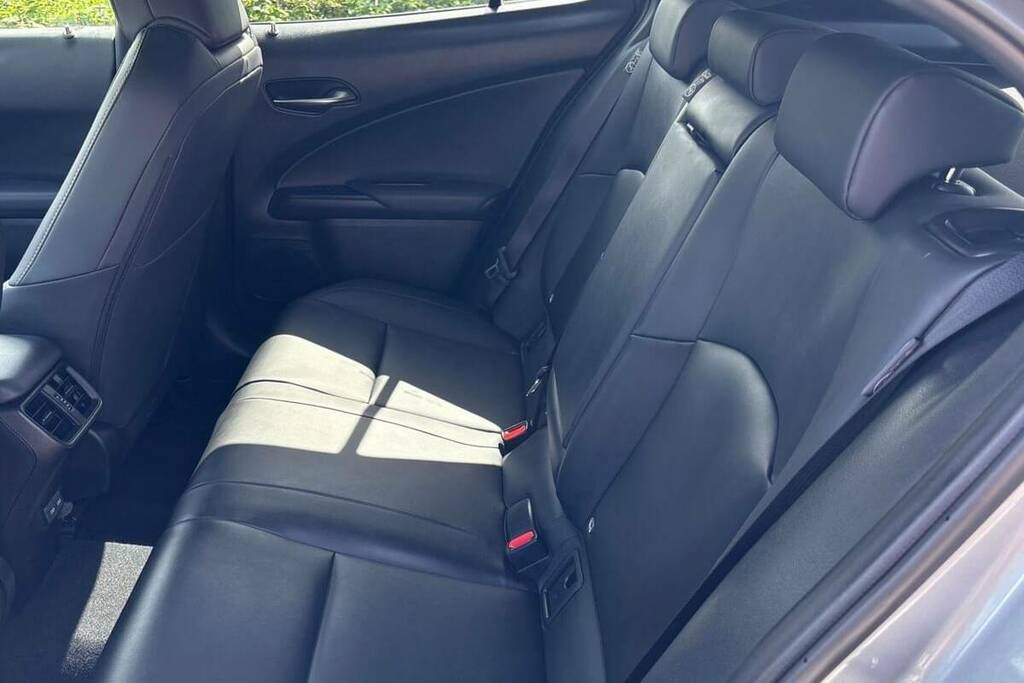 Lexus UX Estate Grey #15