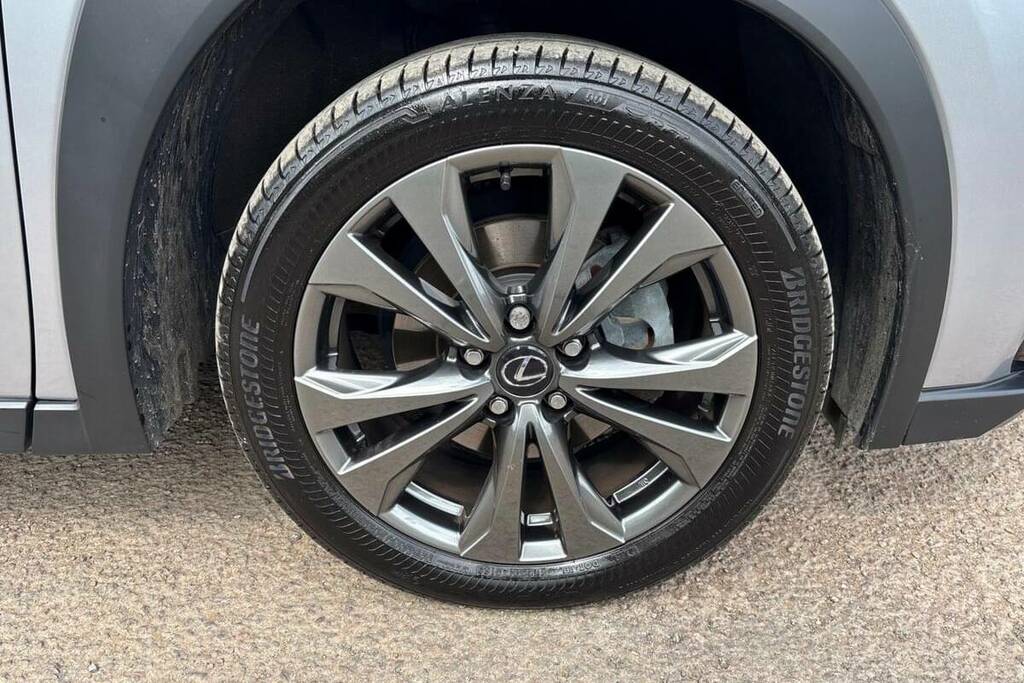 Lexus UX Estate Grey #25