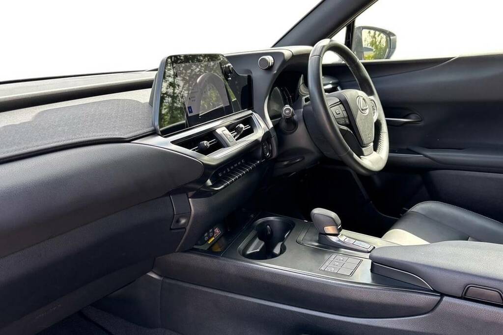 Lexus UX 300H 2.0 F-sport Design Cvt Silver #5