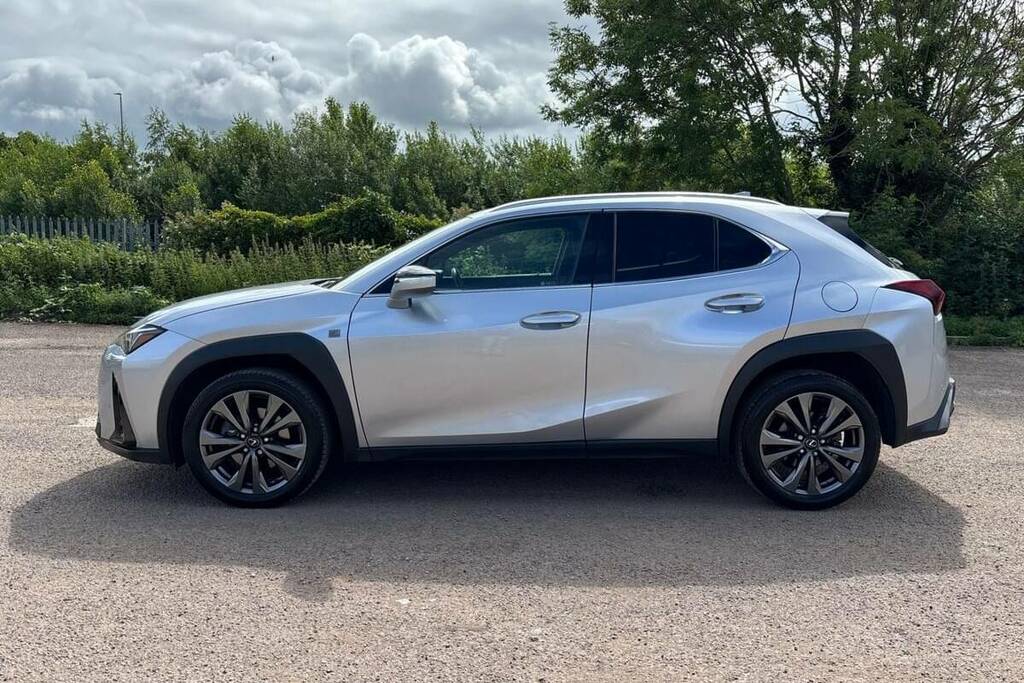 Lexus UX Estate Grey #24