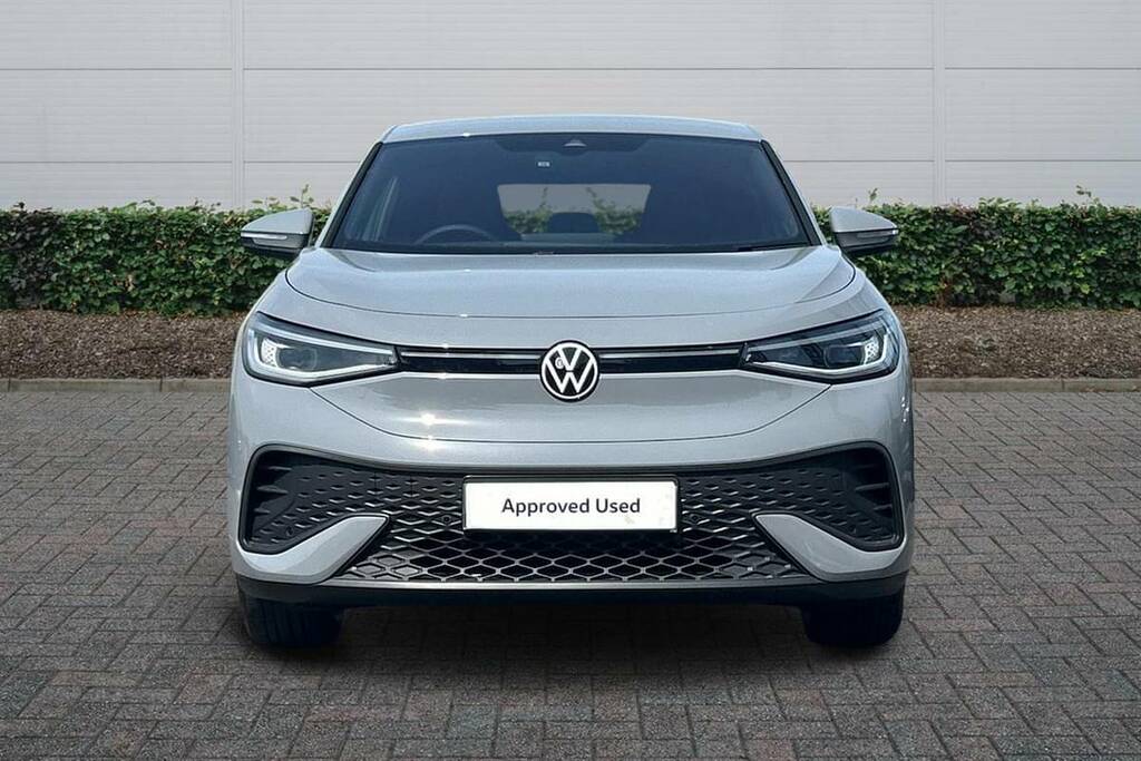 Volkswagen ID.5 210Kw Match Pro 77Kwh Red #16
