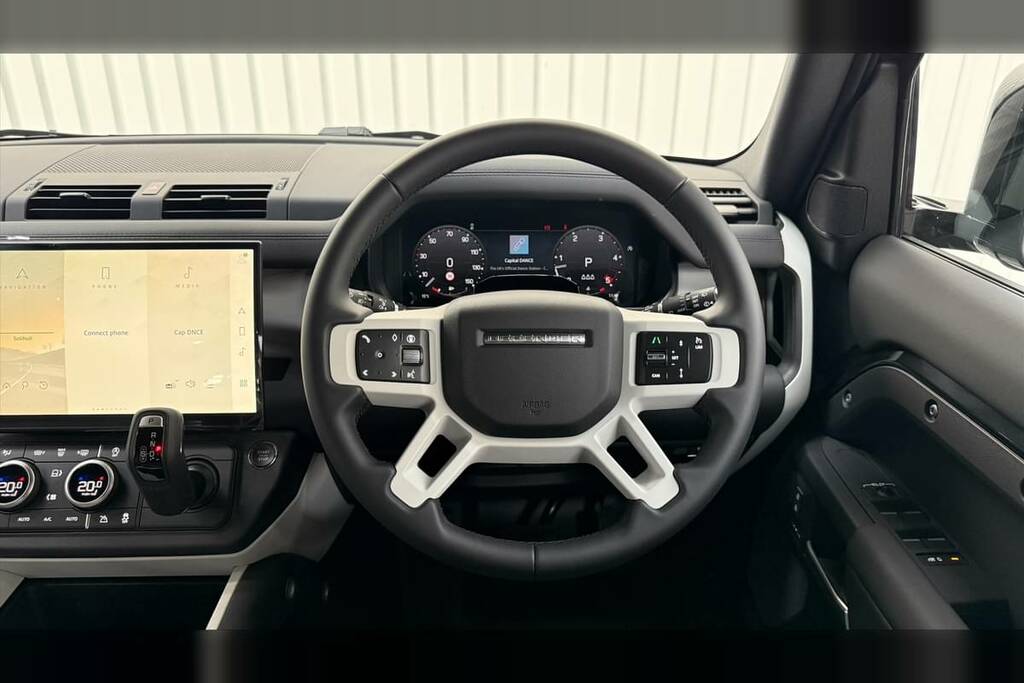 Land Rover Defender 110 Suv Green #15