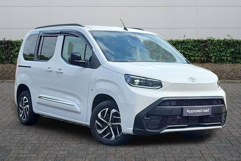 Toyota Proace City 100Kw Design L1 50Kwh White