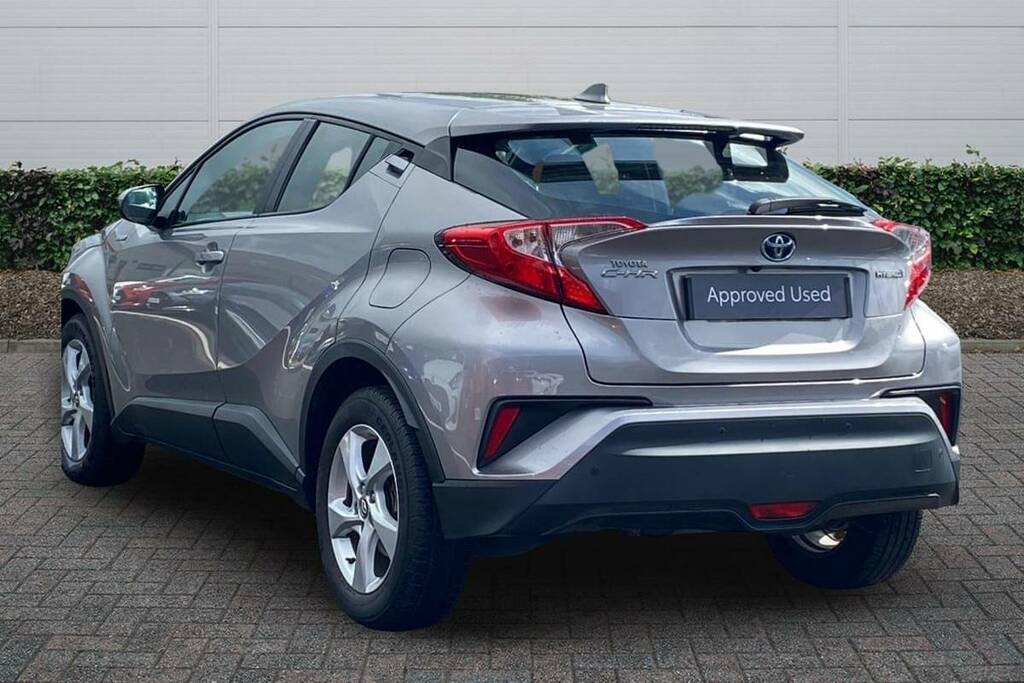 Toyota C-Hr 1.8 Hybrid Icon Cvt Silver #2