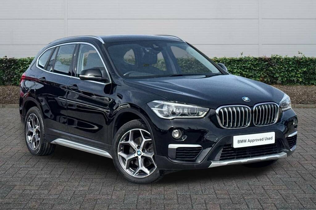 BMW X1 Sdrive 18I Xline Step Black
